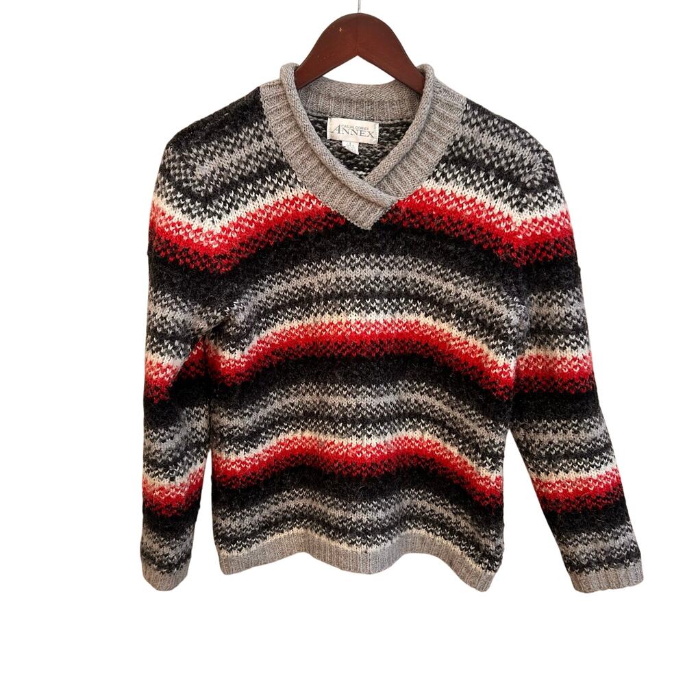 Vintage Casual Corner Annex Wool Blend Striped V-Neck Sweater Size Small